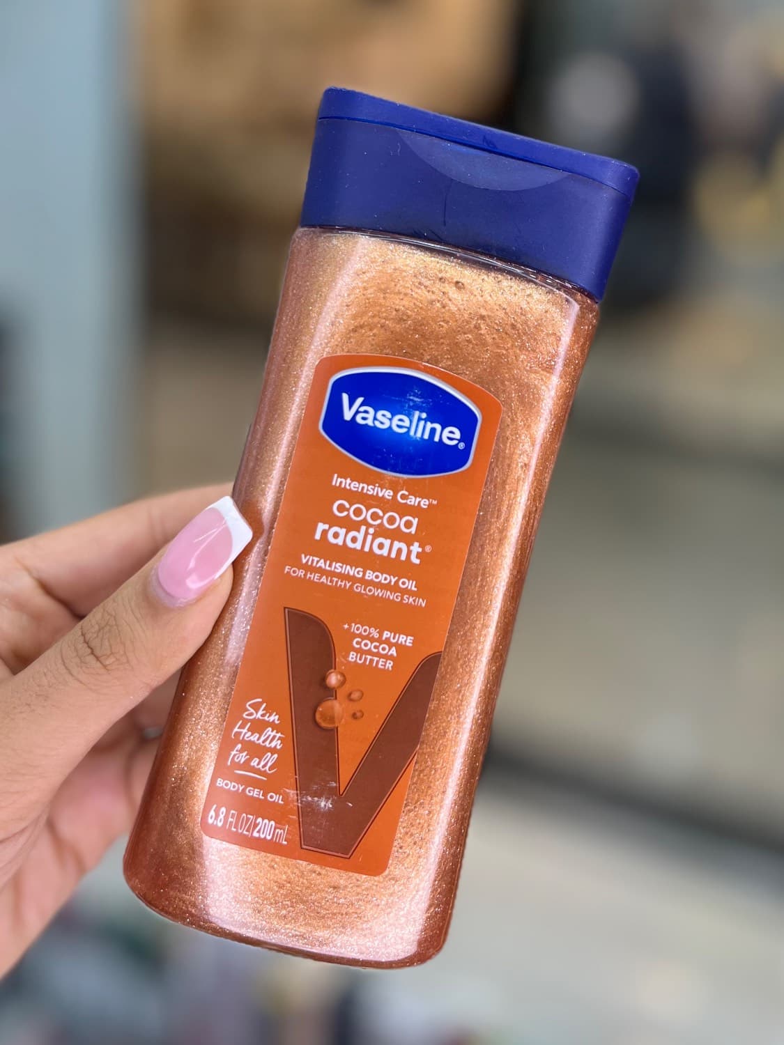 روغن بدن شاین وازلین مدل Cocoa Radiant — تصویر ۴