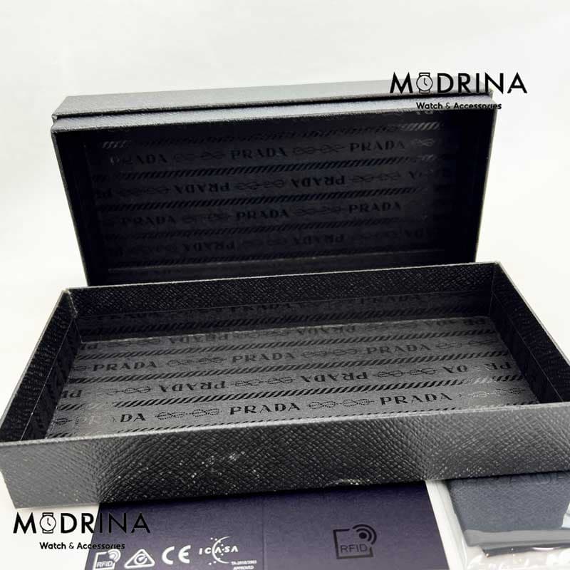 جعبه عینک پرادا Prada — تصویر ۶