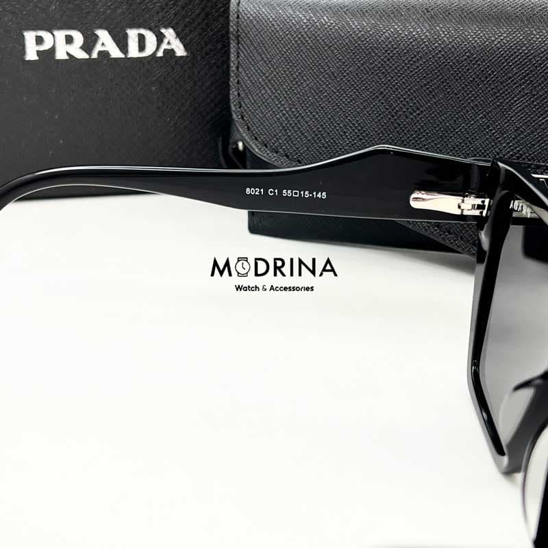 عینک زنانه پرادا Prada مشکی — تصویر ۴