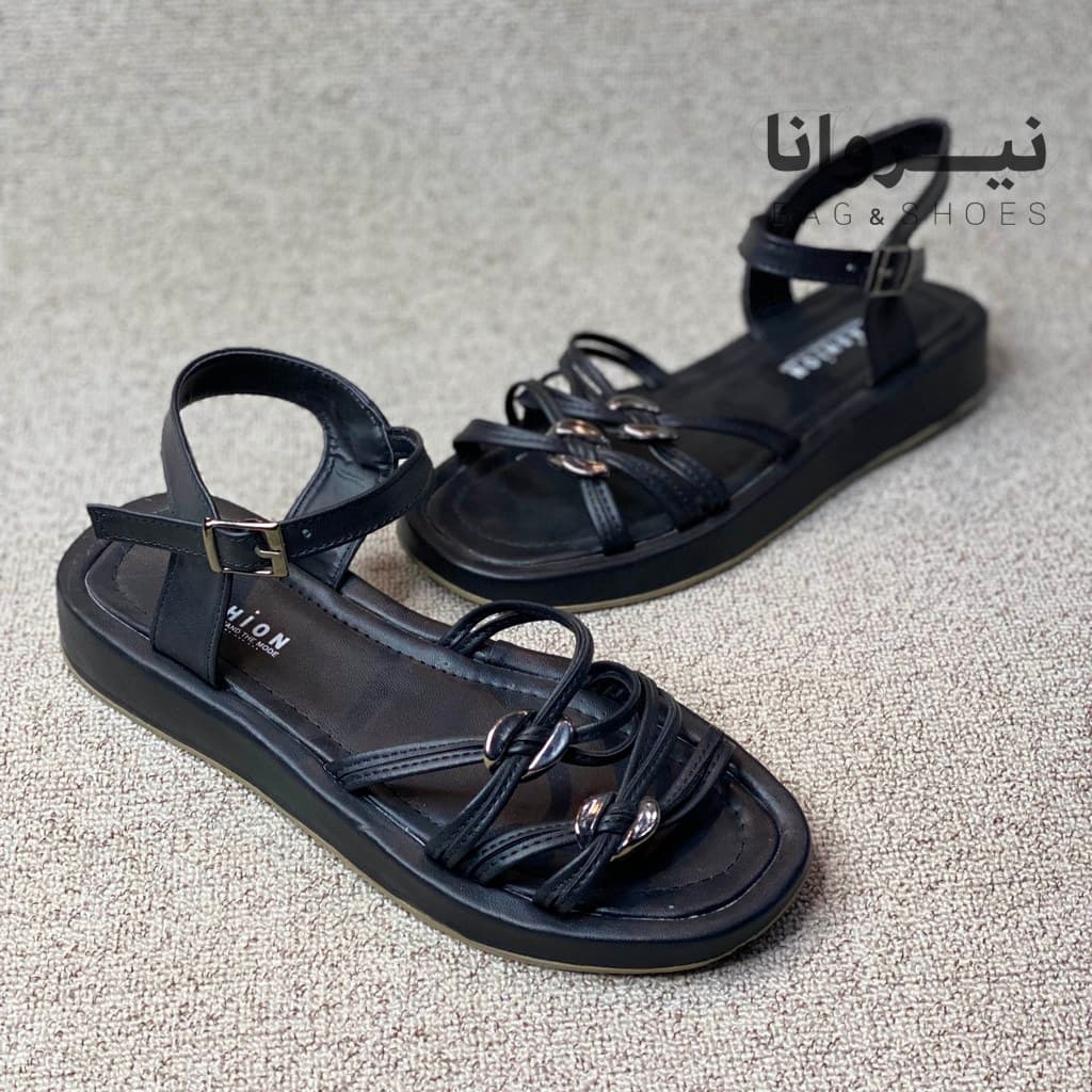 صندل زنانه چرمی مشکی یراق نقره ای — تصویر ۲