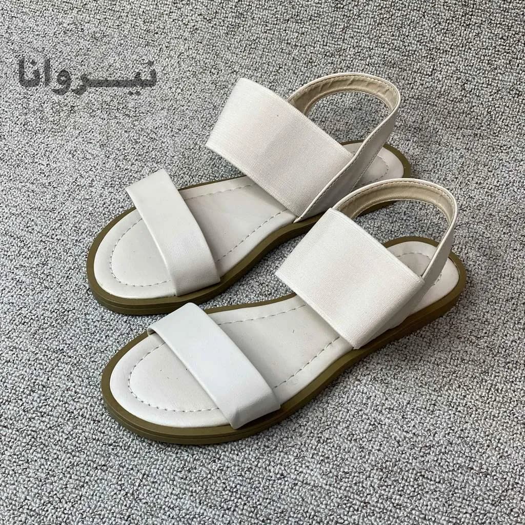 صندل زنانه چرمی رویه کش کرم — تصویر ۲