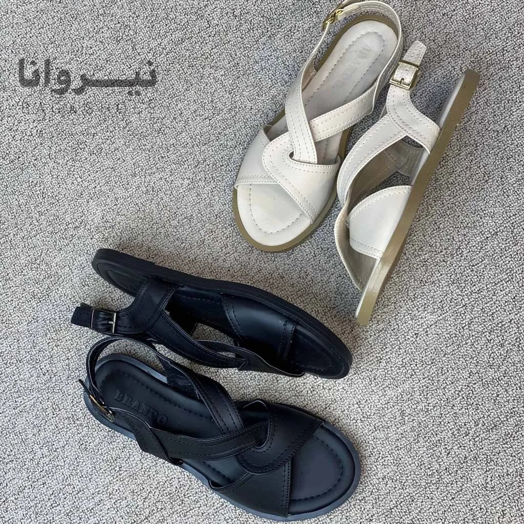 صندل زنانه مصری چرمی (مشکی و کرم)