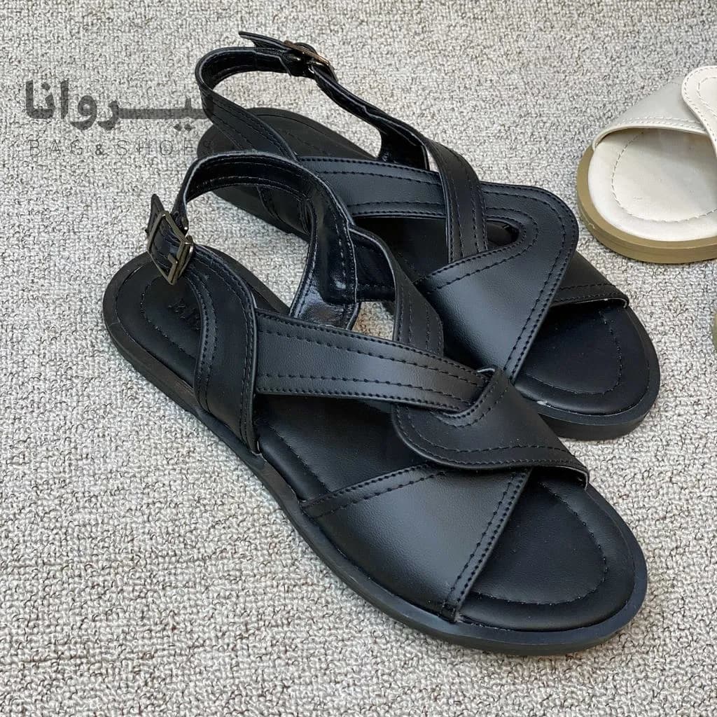 صندل زنانه مصری چرمی (مشکی و کرم) — تصویر ۳
