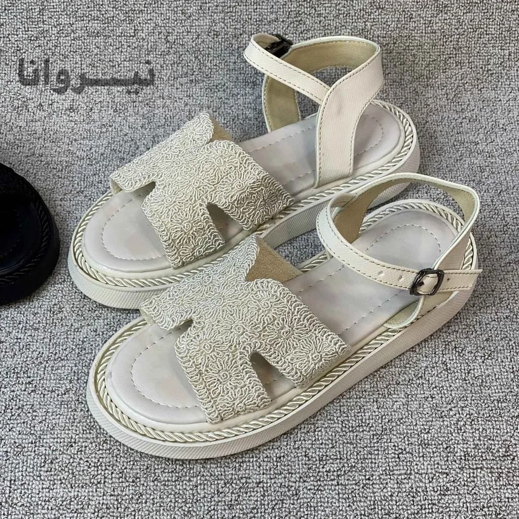 صندل زنانه طبی هرمس گیپور (مشکی و کرم) — تصویر ۹