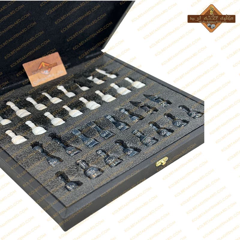 مهره شطرنج سنگی گرانیت سفید و سیاه — تصویر ۲