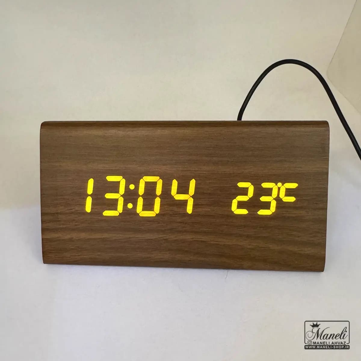 ساعت و دما سنج دیجیتالی رومیزی طرح چوب — تصویر ۹