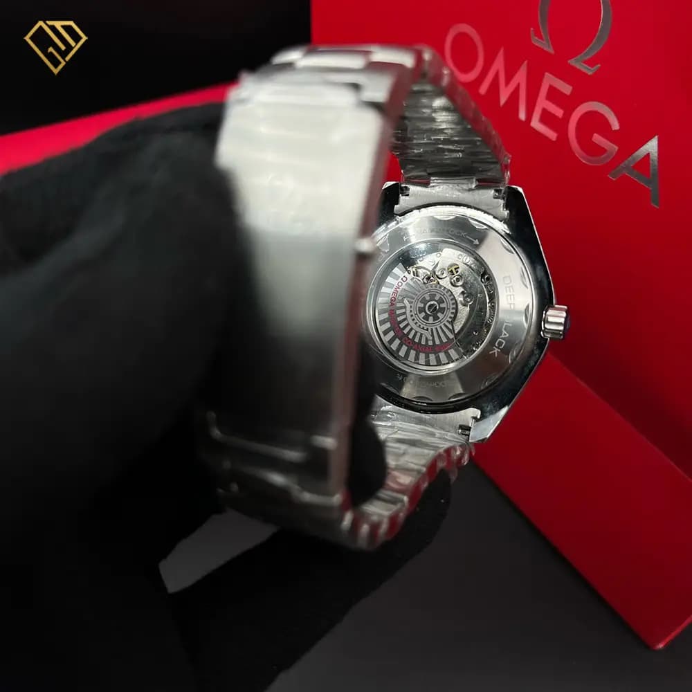 ساعت مچی مردانه اتوماتیک امگا سی‌مستر Omega Seamaster Deep Blue | موتور اتوماتیک، صفحه سرمه‌ای، مستر کوالیتی — تصویر ۷