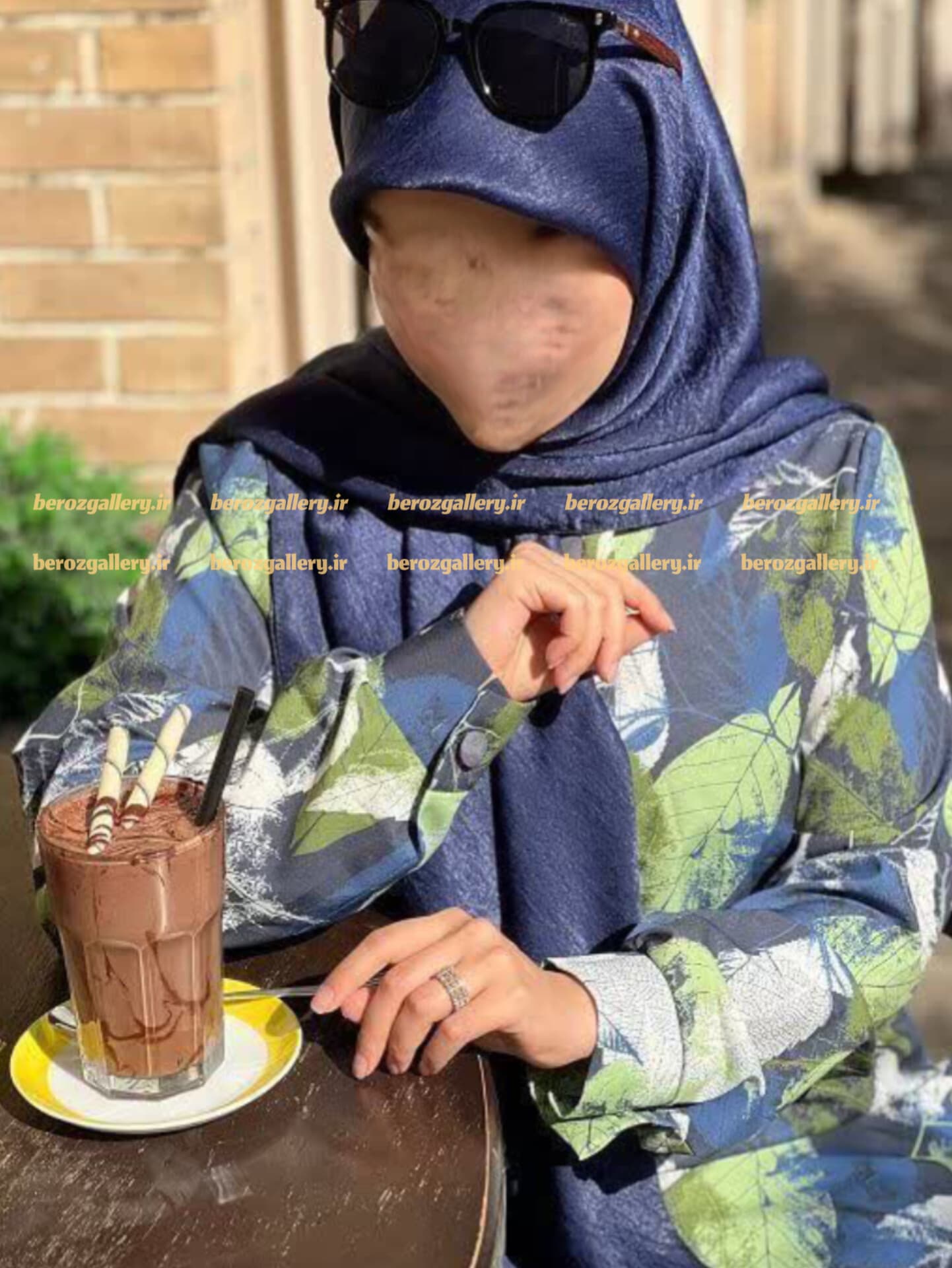 روسری کوپرا ابریشم واکسی — تصویر ۳