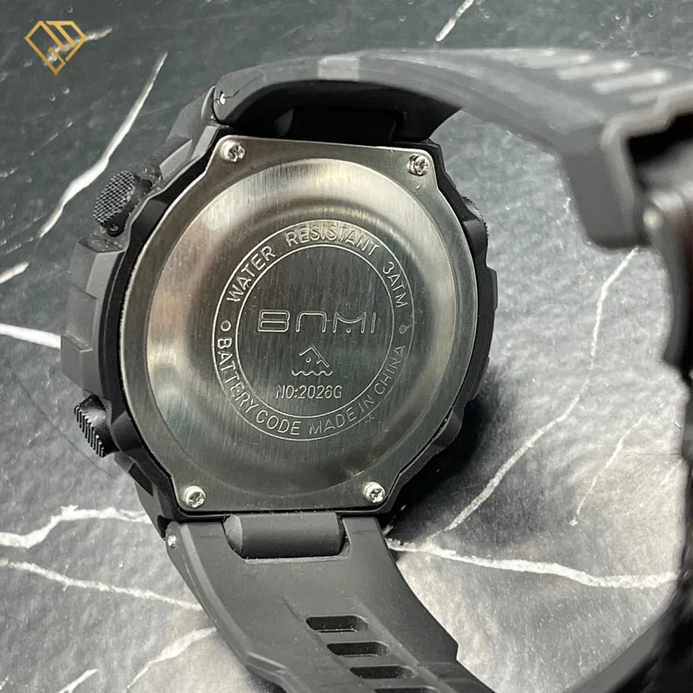 ساعت دیجیتال مردانه بنمی 2026G، اسپرت، کیفیت مستر، سایز 49mm، فریم و بند مشکی — تصویر ۱۰