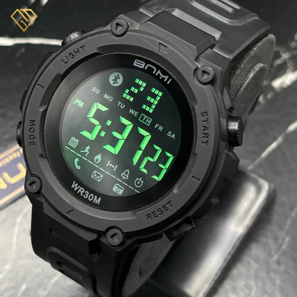 ساعت دیجیتال مردانه بنمی 2026G، اسپرت، کیفیت مستر، سایز 49mm، فریم و بند مشکی — تصویر ۳