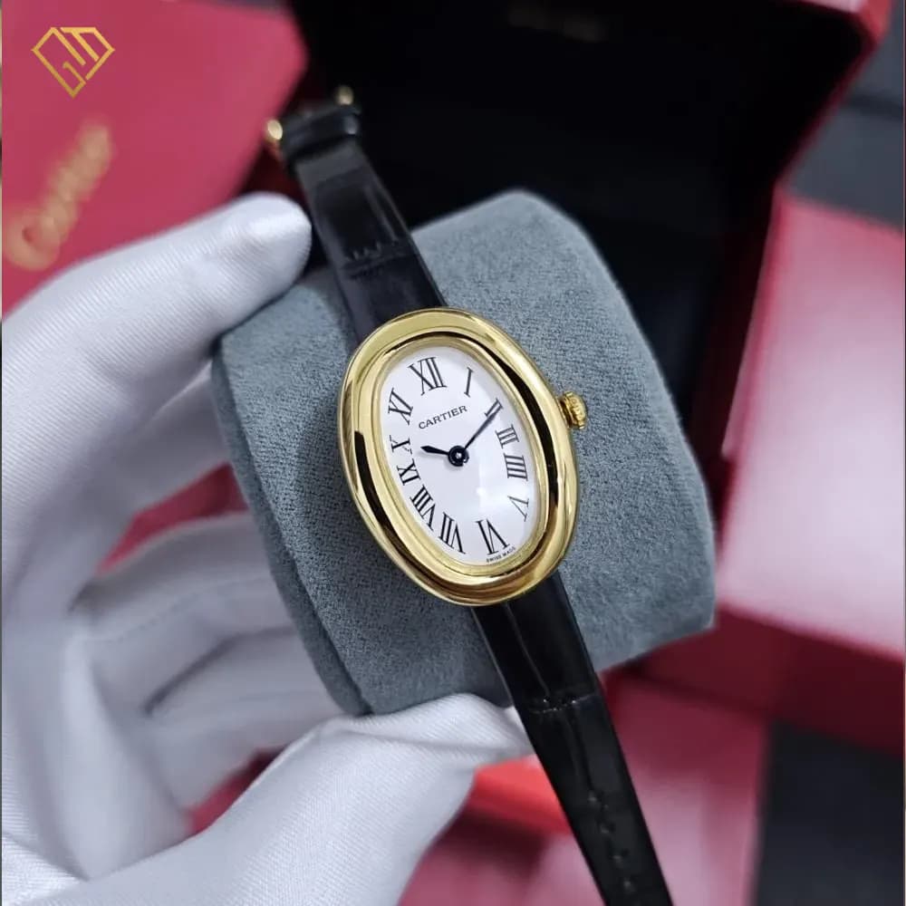 ساعت مچی زنانه کارتیر باگنوار طلایی بند چرم Cartier Baignoire، کیفیت مستر با جعبه اصلی — تصویر ۱۰