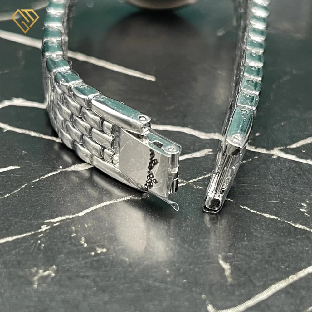 ساعت مچی زنانه رویدا ROYDA 1819 | صفحه سرمه‌ای و کیفیت عالی — تصویر ۴
