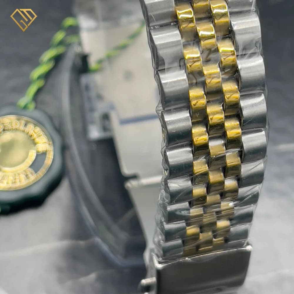 ساعت مردانه رولکس اویستر پرپچوال (Oyster Perpetual) صفحه سبز و رنگ ثابت — تصویر ۶