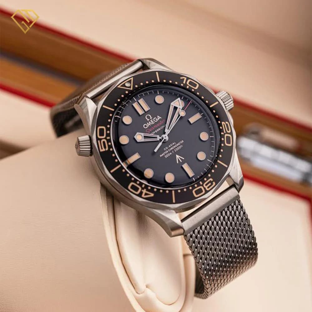 ساعت مچی مردانه امگا Seamaster 007 بند استیل | مستر کوالیتی — تصویر ۴