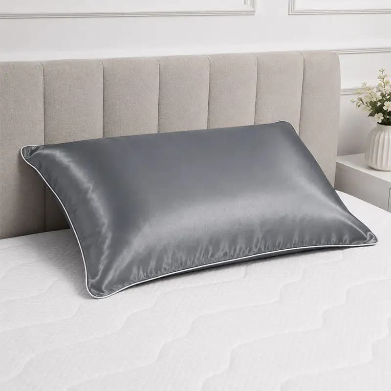 روبالشی ساتن مایسا خانه مدل Royal Satin سایز 50*70 — تصویر ۴