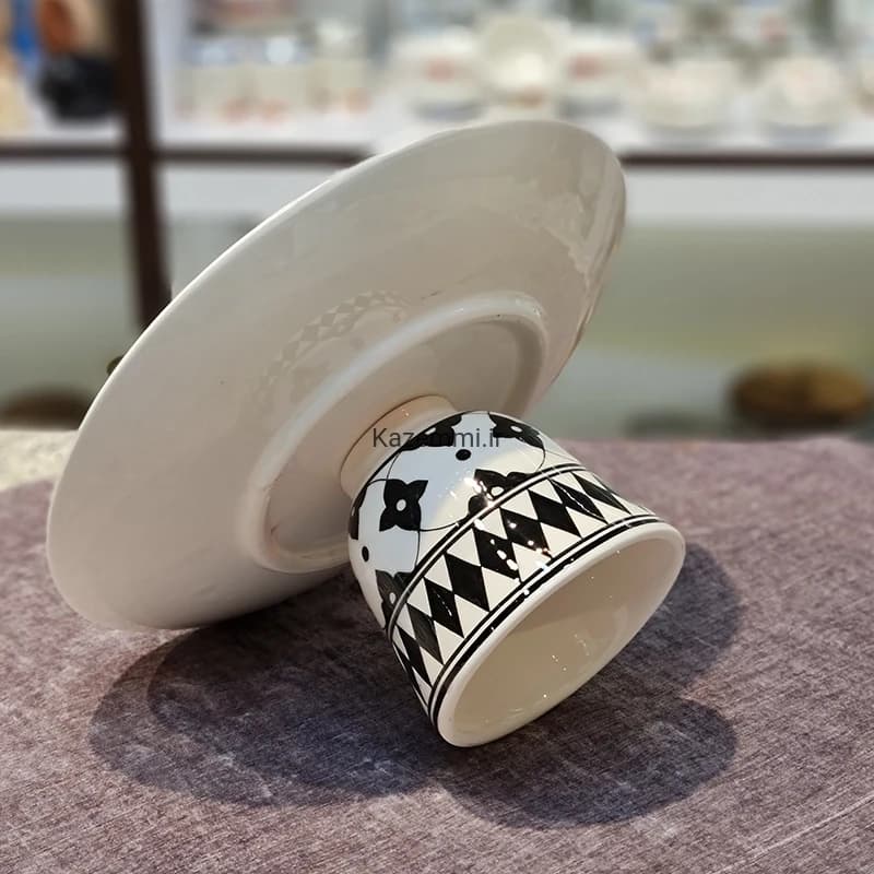 شیرینی خوری پایه دار مشکی سفید سرامیکی — تصویر ۱۲