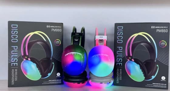 هدفون بی‌سیم PM860 مدل Disco Pulse با کاهش نویز فعال و LED RGB — تصویر ۲