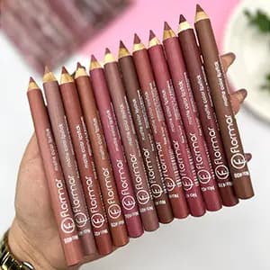 رژ لب مدادی مات فلورمار (Flormar Matte Color Lipstick) — تصویر ۴