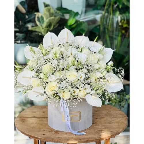 گلفروشی در خیابان صرافها سعادت آباد t7999
