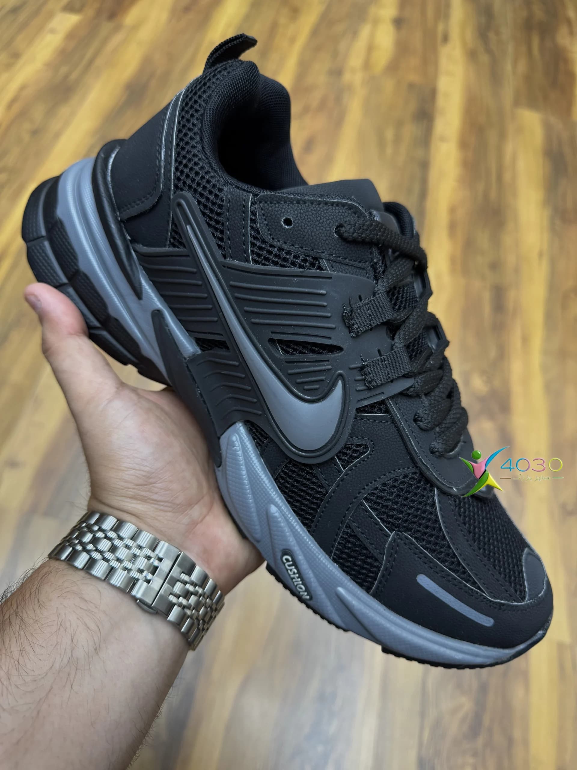 کتونی NIKE V2K نایک بزرگپا مردانه ( 12122 ) — تصویر ۴