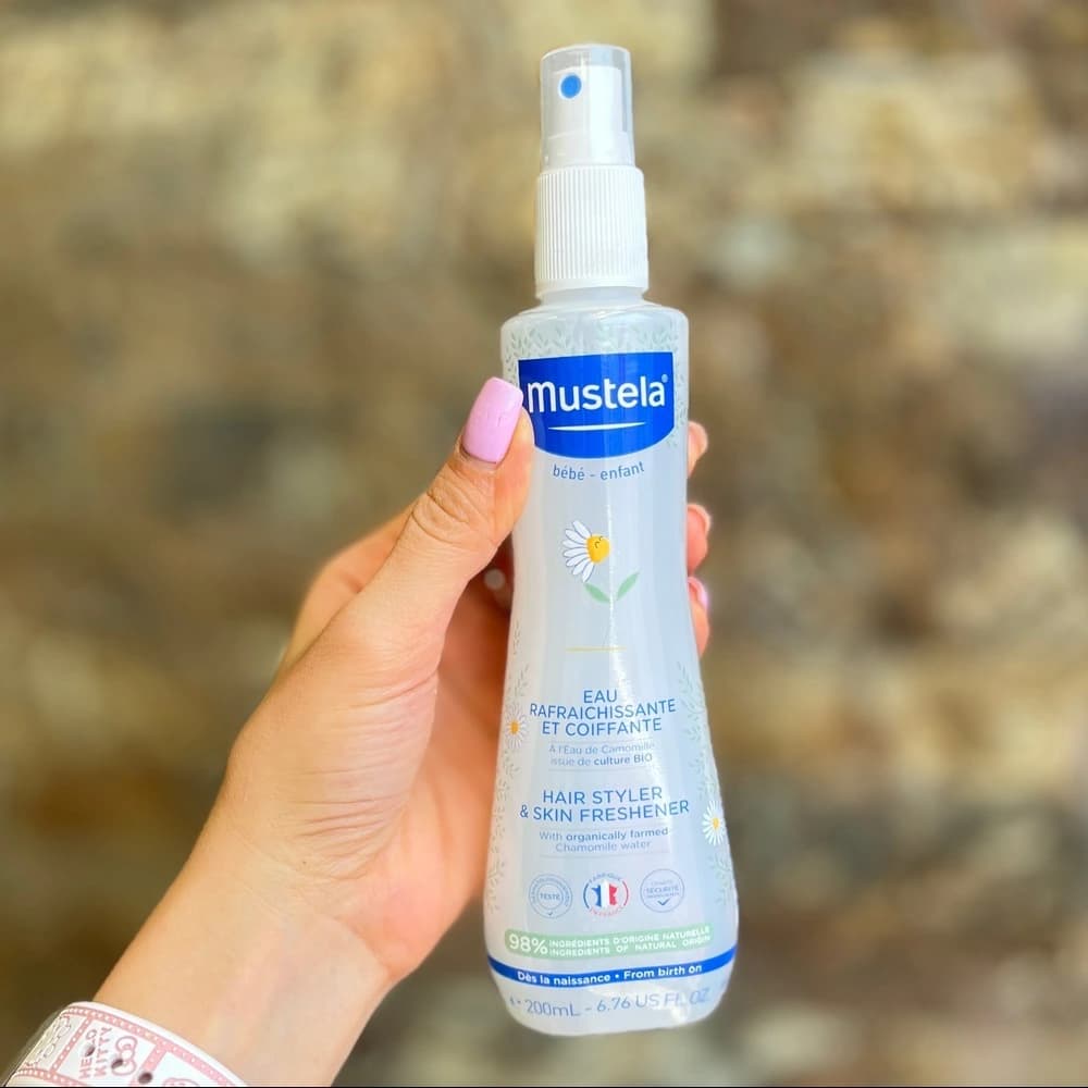 اسپری گره باز کن و حالت‌ دهنده مو کودک ماستلا Mustela — تصویر ۶