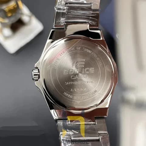 ساعت مردانه کلاسیک کاسیو ادیفایس کاسیو Edifice EFR-S108D-3AV با صفحه سبز — تصویر ۵