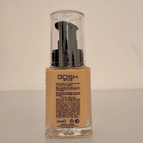 کرم پودر گاش مدل Velvet Touch Foundation SPF 10 — تصویر ۴