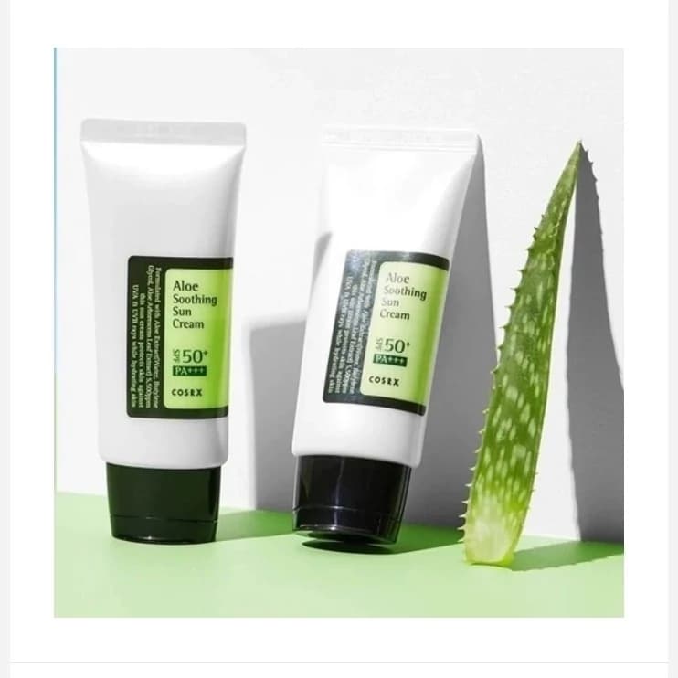کرم ضد آفتاب آلوئه‌ورا SPF 50 مدل aloe soothing آبرسان و تسکین دهنده مناسب برای انواع پوست حجم 50ml اورجینال