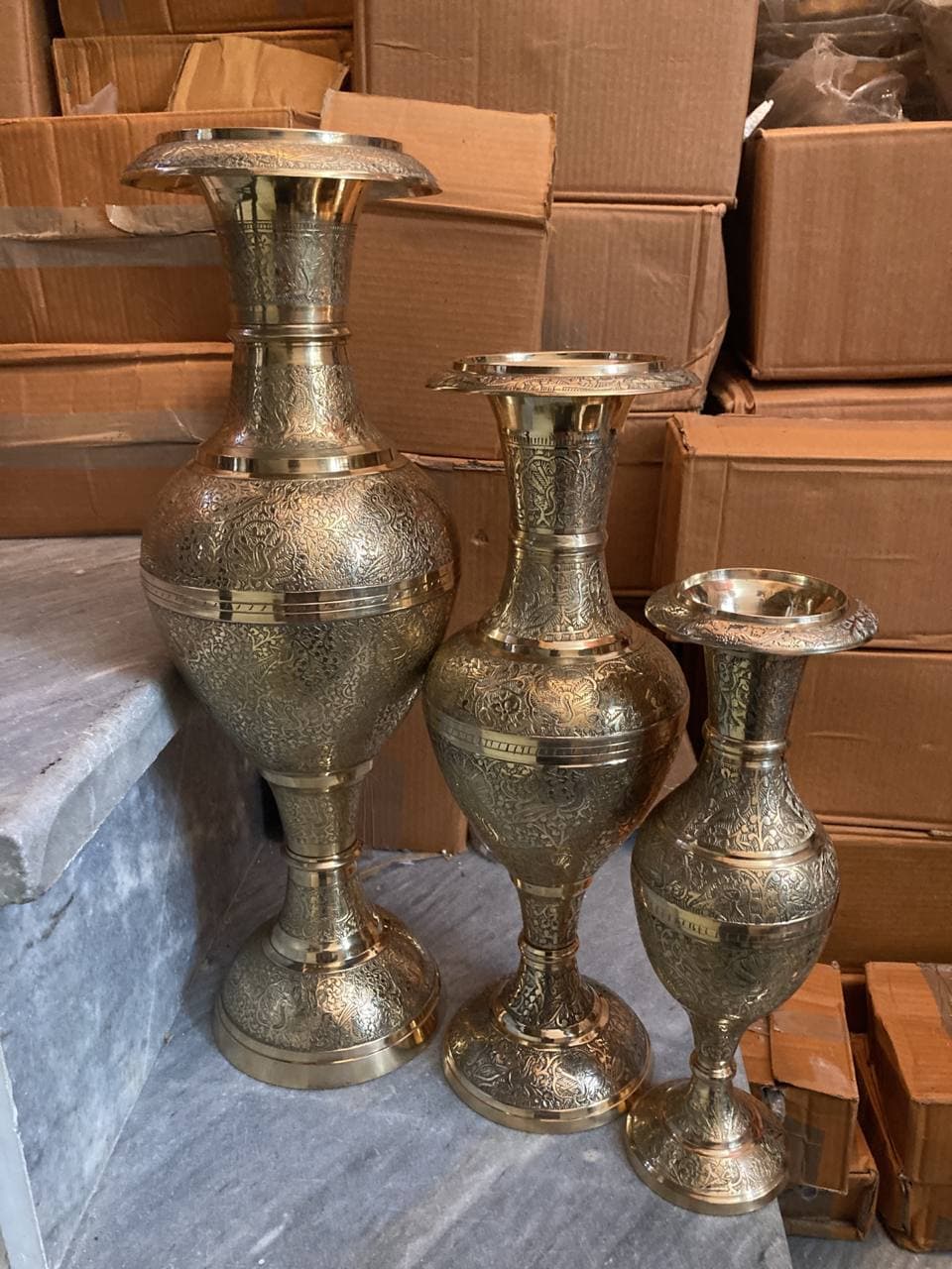 گلدان ریخته کشمیری — تصویر ۲