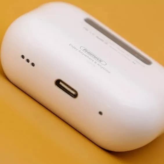 هدفون بی‌سیم ریمکس REMAX CozyPods W30N — تصویر ۲