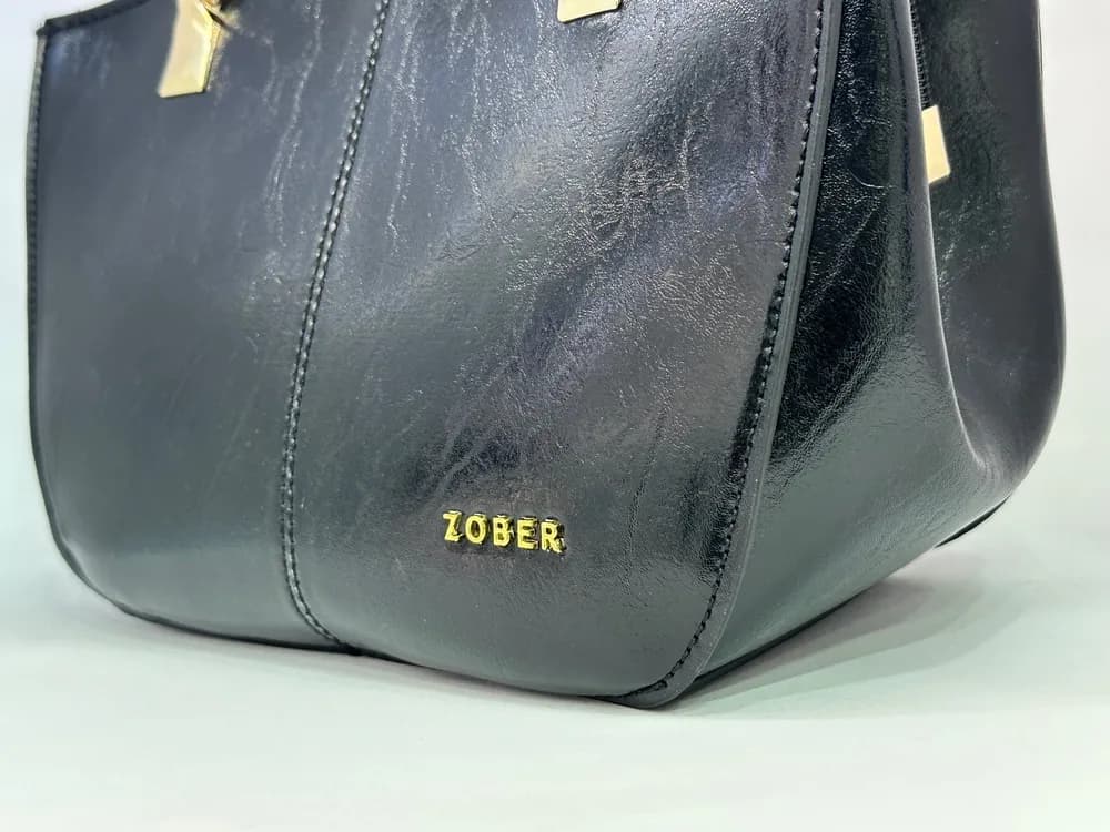 کیف دستی و دوشی زنانه مدل ZOBER زوبر چرم براق یراق طلایی — تصویر ۸
