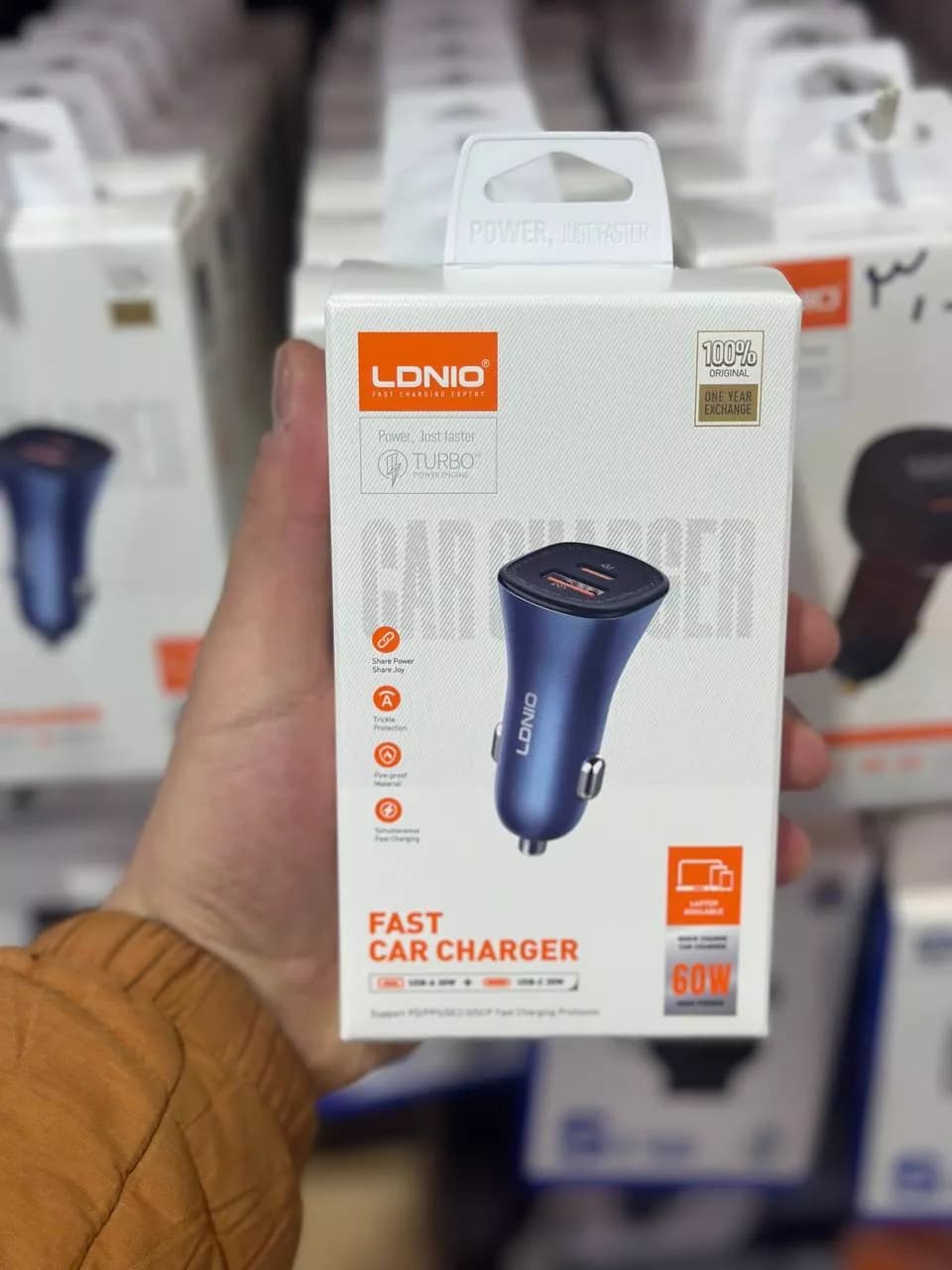 شارژر فندکی 60 وات الدینیو LDNIO مدل C3 — تصویر ۵