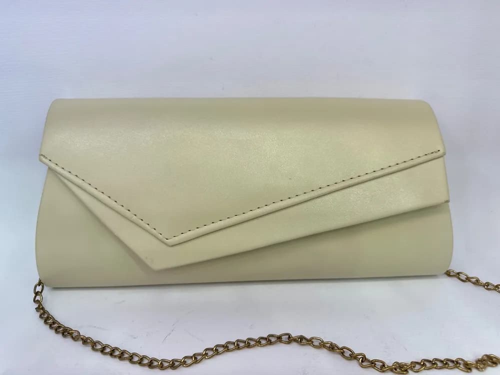 کیف مجلسی زنانه مدل کتابی رنگ کرم