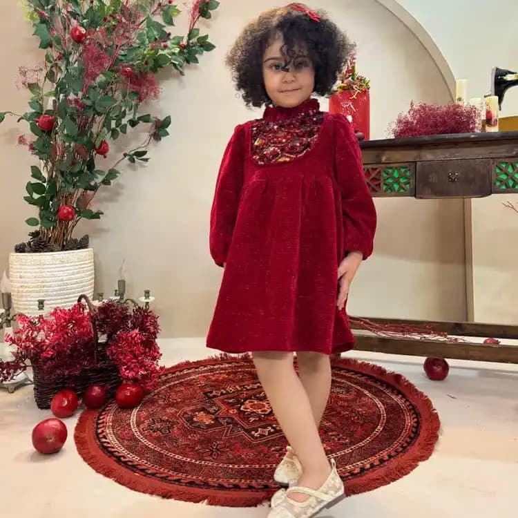 پیراهن مخملی شاین دار — تصویر ۲