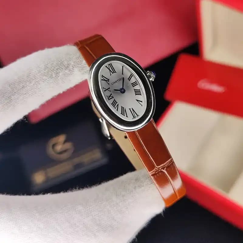 ساعت مچی زنانه کارتیر باگنور بند چرم رنگ قهوه‌ای Cartier Baignoire Brown Letter — تصویر ۲