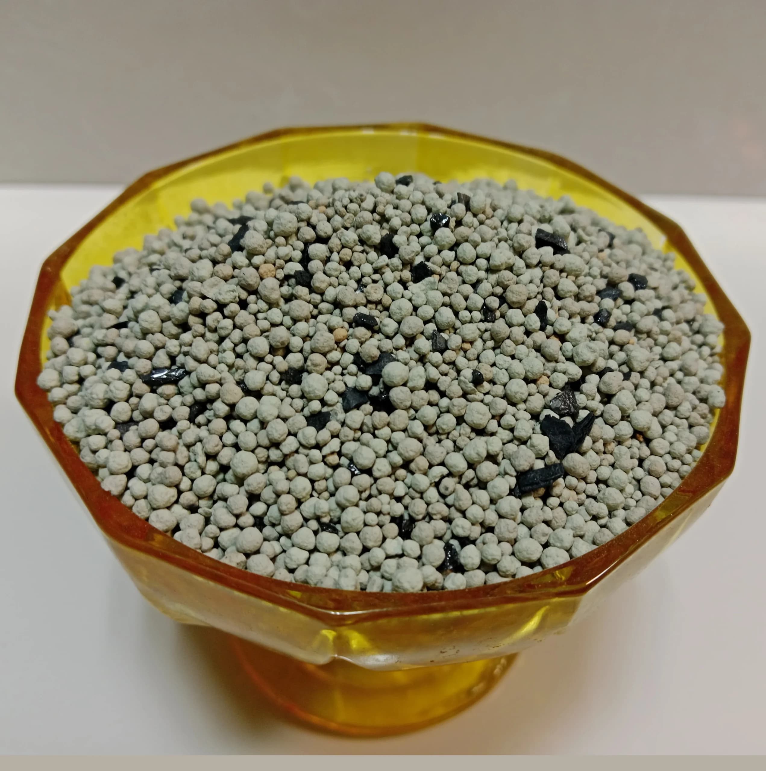 خاک گربه کربن دار 7 کیلویی (9033) — تصویر ۵
