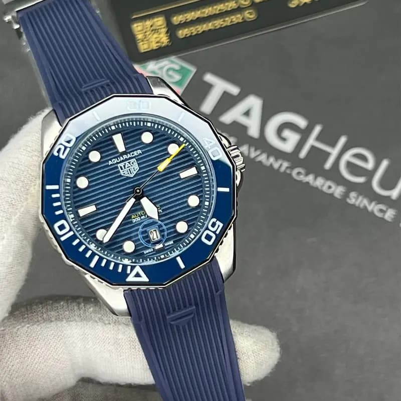 ساعت مچی مردانه تگ هویر Aquarcer اتومات سیلور صفحه آبی Tag Heuer Black Aquarcer Automatic silver blue screen — تصویر ۱۲