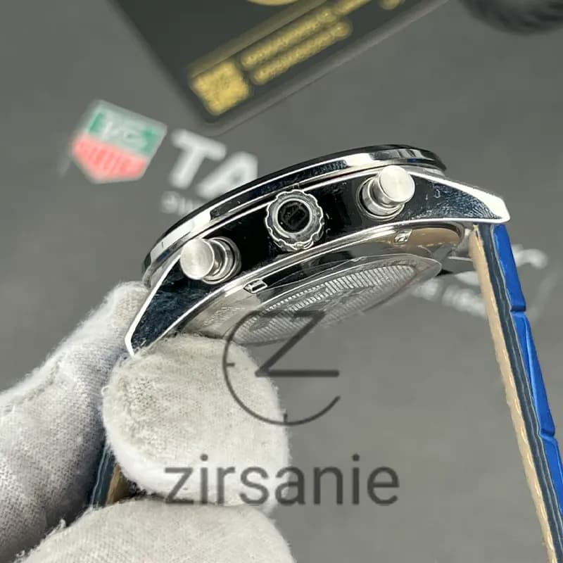 ساعت مچی مردانه تگ هویر سه موتور کرنوگراف سیلور صفحه آبی Tag Heuer Porsche Silver blue screen — تصویر ۵