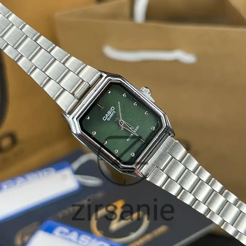 ساعت زنانه کاسیو کلاسیک سیلور سبز casio classic silver green — تصویر ۳