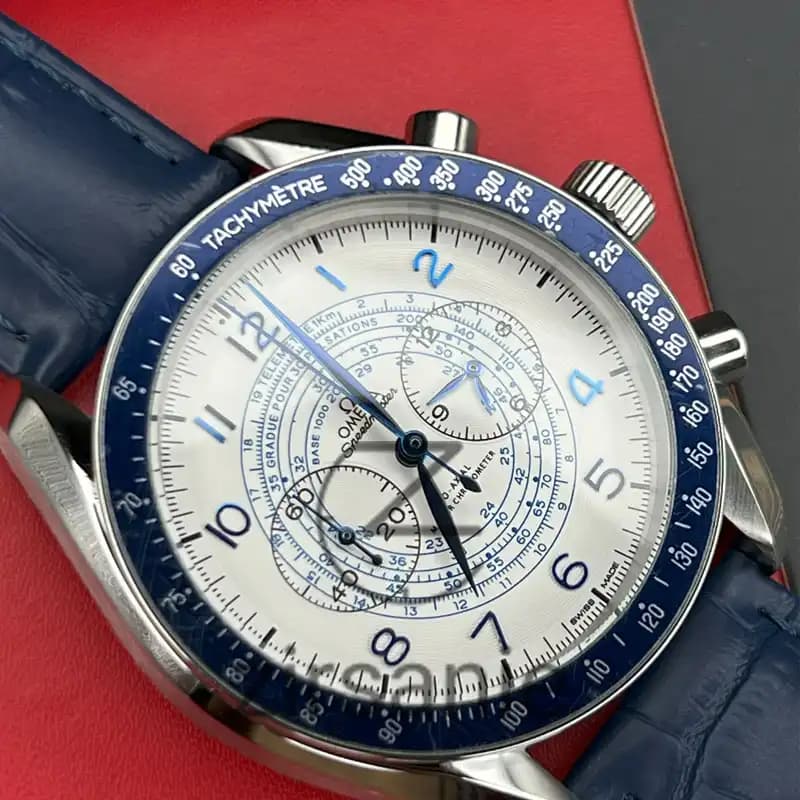 ساعت مچی مردانه امگا اسپید مستر کرنوگراف آبی صفحه سفیدبند چرم Omega Speedmaster Chronograph Blue white Screen Leather Strap — تصویر ۱۱