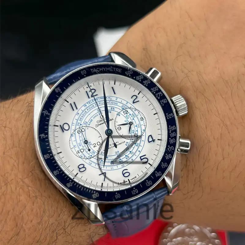 ساعت مچی مردانه امگا اسپید مستر کرنوگراف آبی صفحه سفیدبند چرم Omega Speedmaster Chronograph Blue white Screen Leather Strap — تصویر ۷