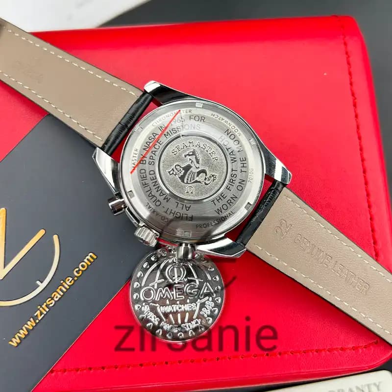 ساعت مچی مردانه امگا اسپید مستر کرنوگراف سیلور صفحه سفید Omega Speedmaster Chronograph Silver White Screen — تصویر ۵