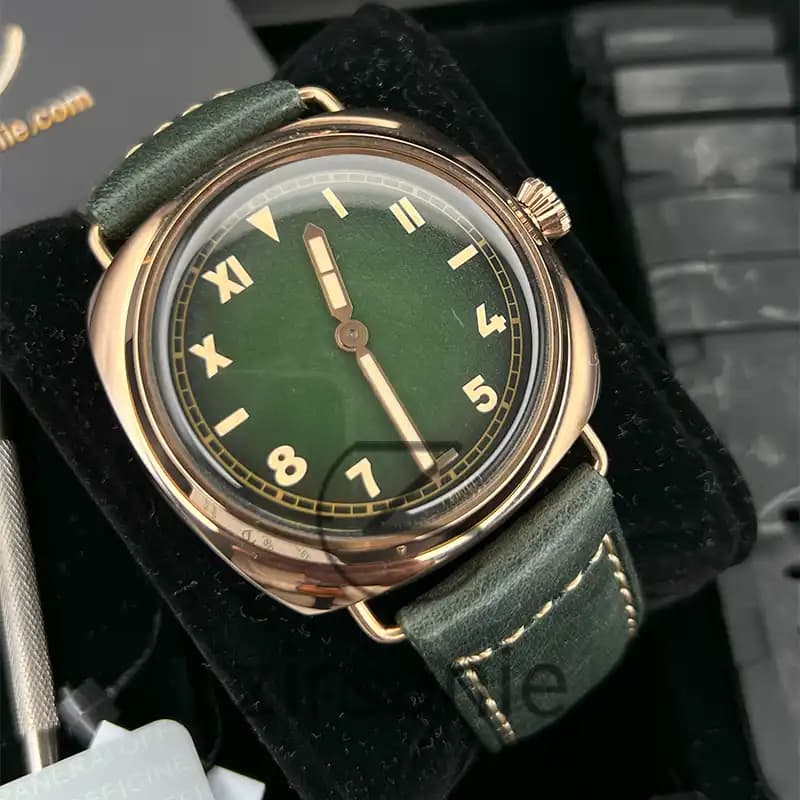 ساعت مچی مردانه پنرای لومینور اتوماتیک رزگلد سبز Panerai Luminor Automatic RoseGold Green — تصویر ۳