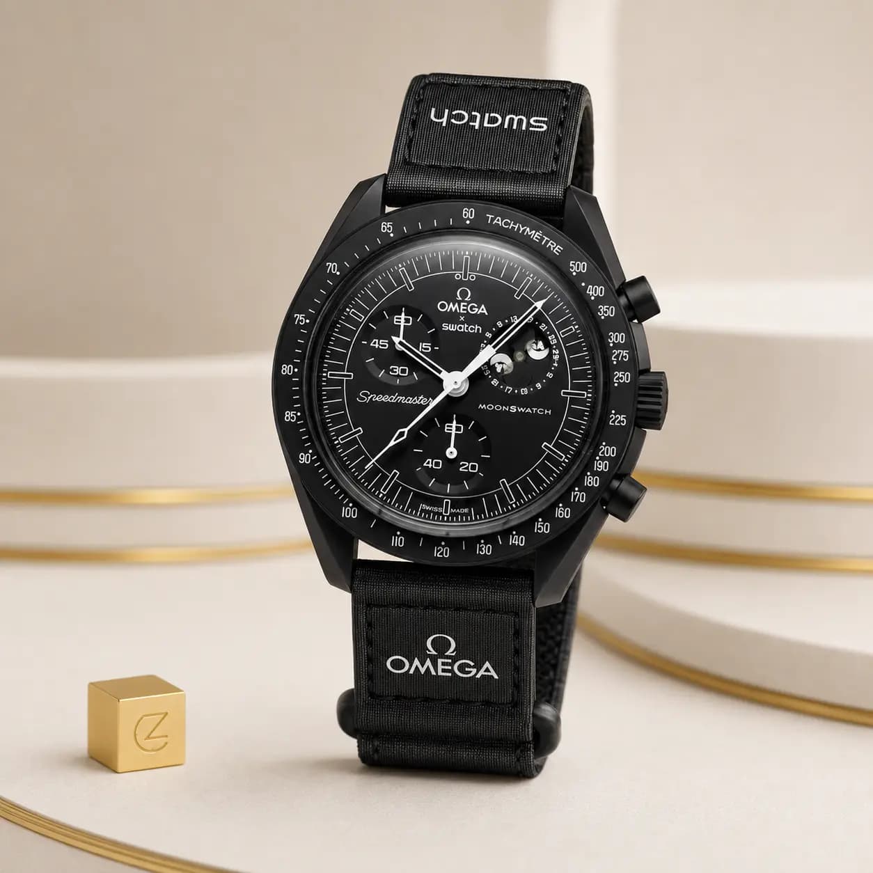 ساعت مچی امگا سواچ اسنوپی مون فاز مشکی Omega Swatch Snoopy Moonphase Black — تصویر ۲