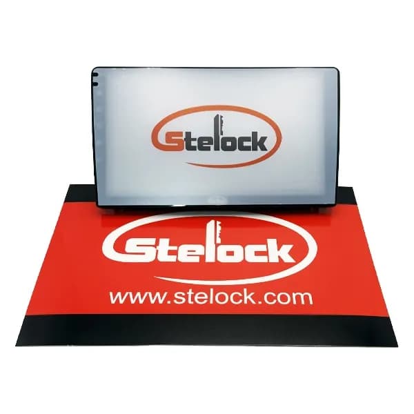 مانیتور خودرو STELOCK مدل TS18 — تصویر ۴