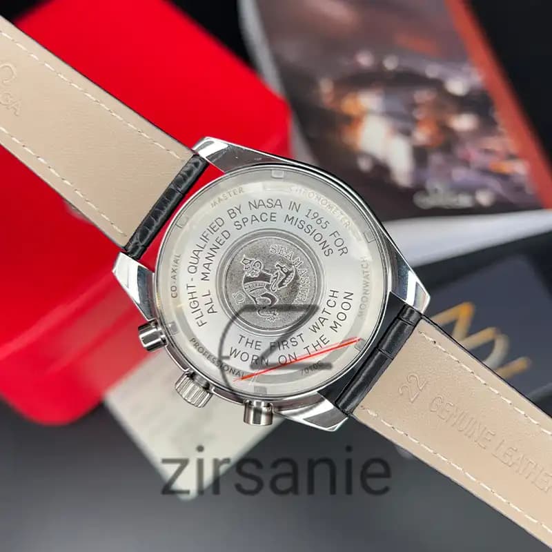 ساعت مچی مردانه امگا اسپید مستر بند چرم مشکی سفید Omega SpeedMaster Leather Strap Black White — تصویر ۱۰