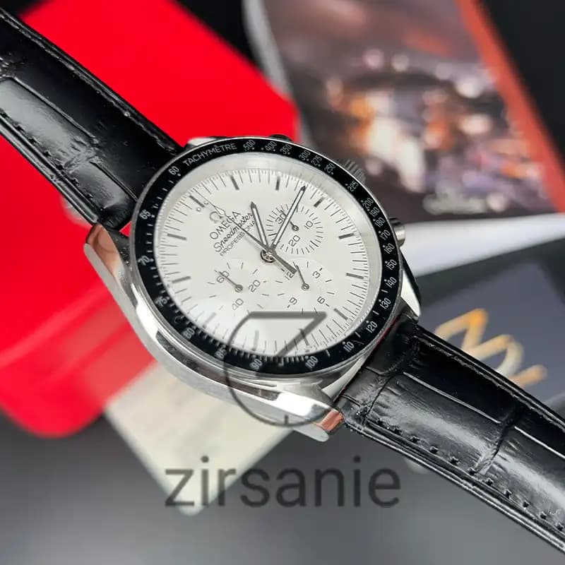ساعت مچی مردانه امگا اسپید مستر بند چرم مشکی سفید Omega SpeedMaster Leather Strap Black White — تصویر ۳