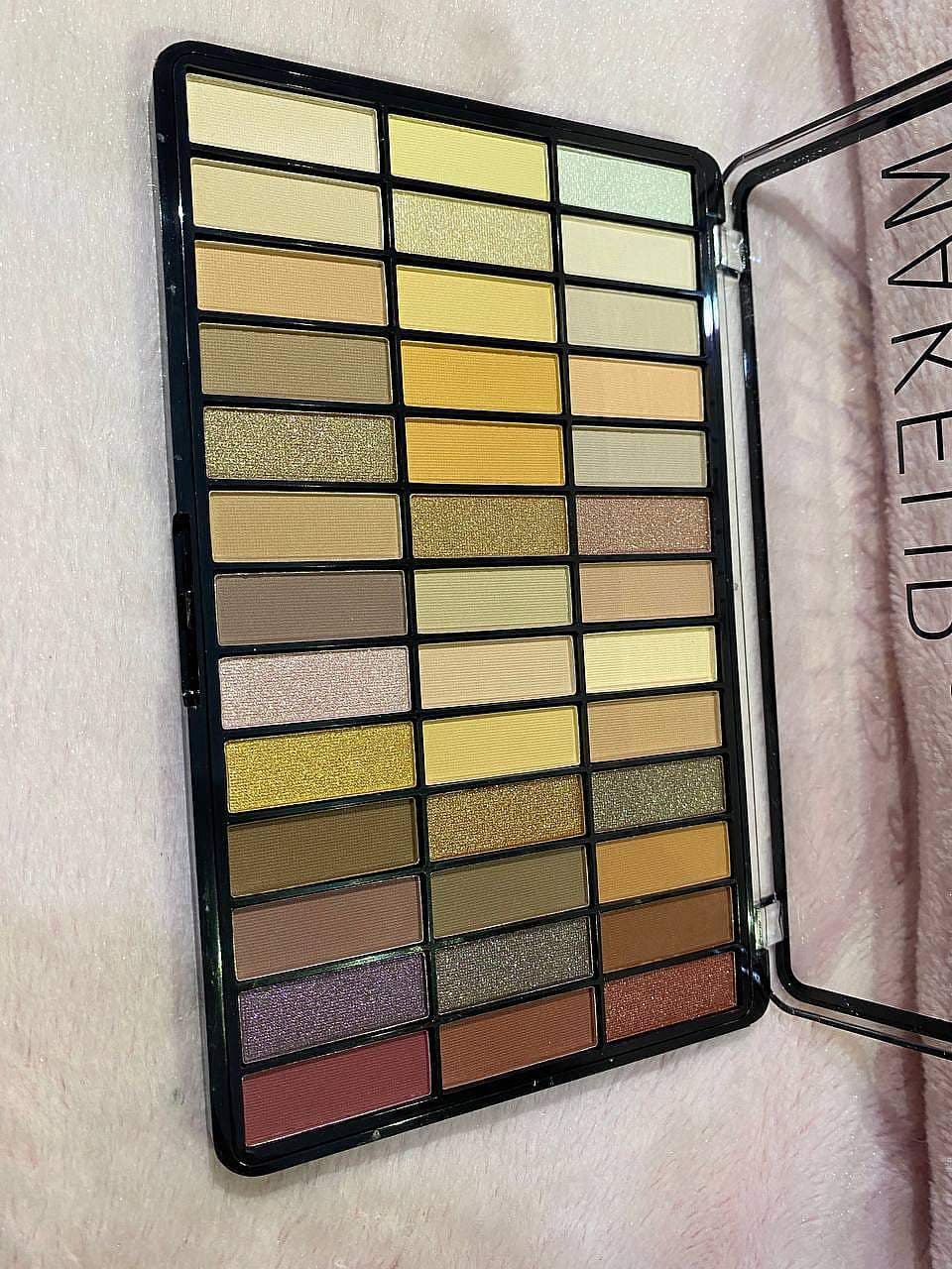 سایه 39 رنگ Lura beauty — تصویر ۲