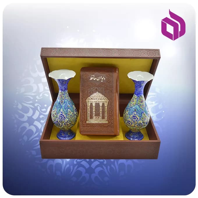 حافظ پالتویی چرم با دو گلدان میناکاری ۱۶
