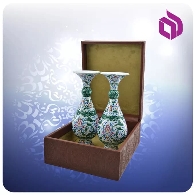 گلدان صراحی مینا 20 سانت با جعبه MDF چرمی — تصویر ۳